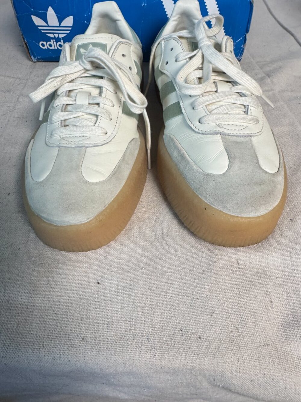 Adidas Women's 9.5 Sambae Off White  Lime Green Gum IG1947 Samba Shoes Sneakers - Picture 3 of 16